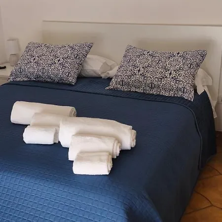 Casa Avella 3*